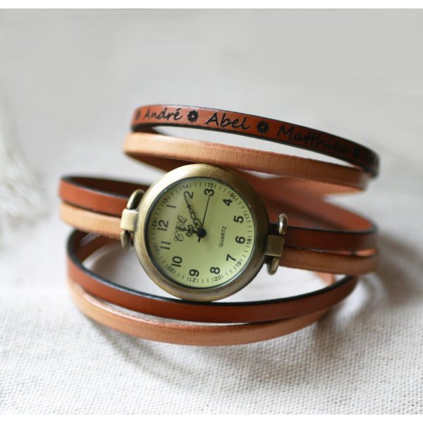 Montre gros cadran vintage bronze au bracelet triple tour cuir personnalisé