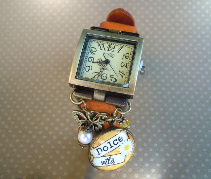 Montre Bijou Luc Desroches Rococo - Cadran Blanc, Boîtier Doré, Perles Et Strass