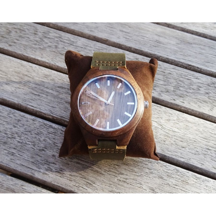 Montre homme a 2025 graver
