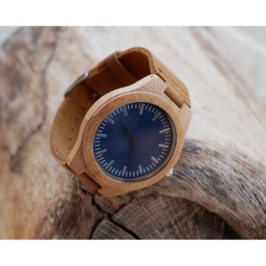 Montre homme cadran bambou fond bleu à personnaliser 