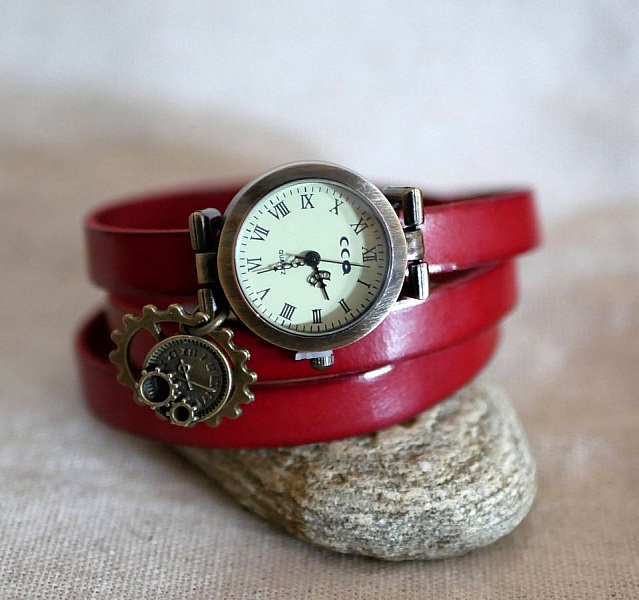 Montre style Steampunk bracelet &agrave; personnaliser en cuir 2 ou 3 tours 