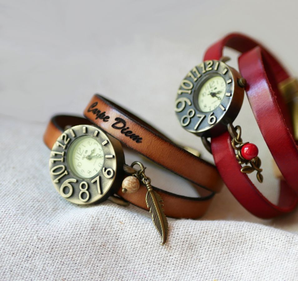 Montre vintage personnalisable aux gros chiffres bronze bracelet cuir 2 tours 