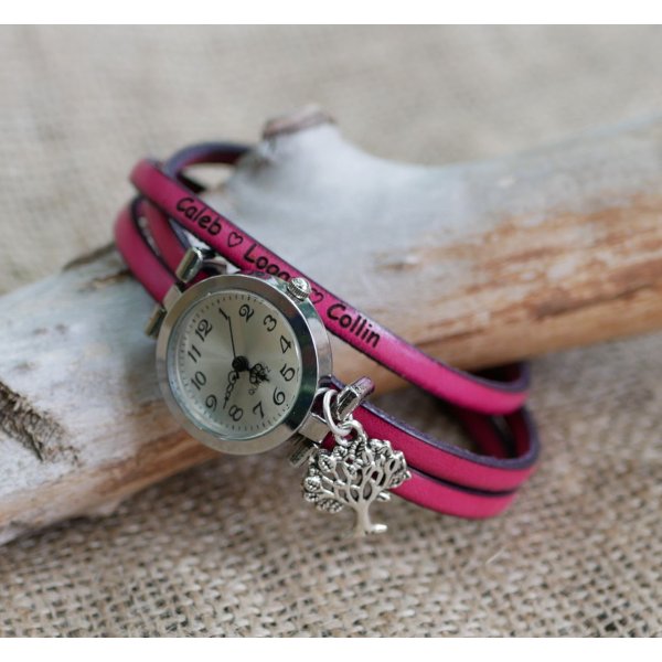 Montre à personnaliser au bracelet cuir 3 tours cuir cadran argenté avec pendentif 