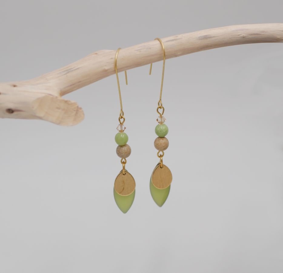 Parure boucles d'oreilles et bracelet cuir aux sequins vert amande