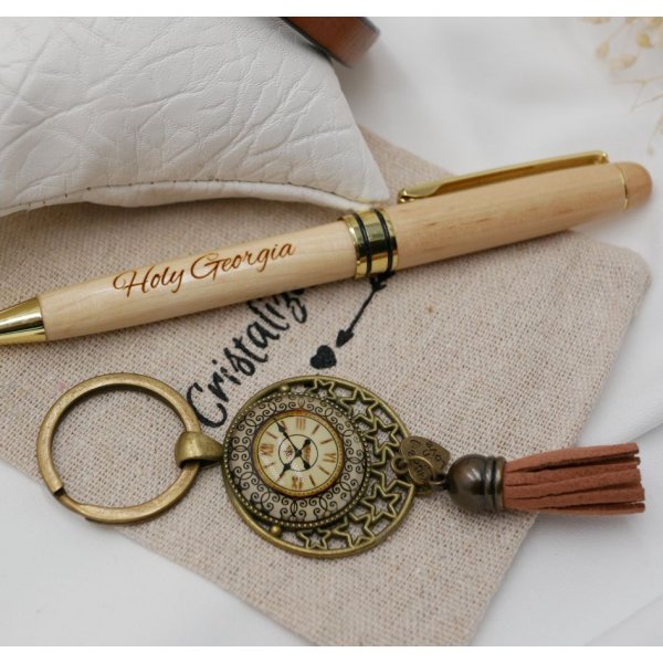 Pochette cadeau femme avec stylo en bois gravé+ bracelet cuir personnalisable + porte clé 