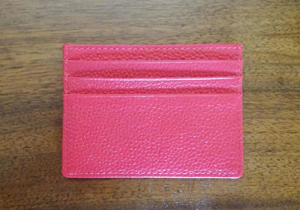 Porte-cartes en cuir fuchsia