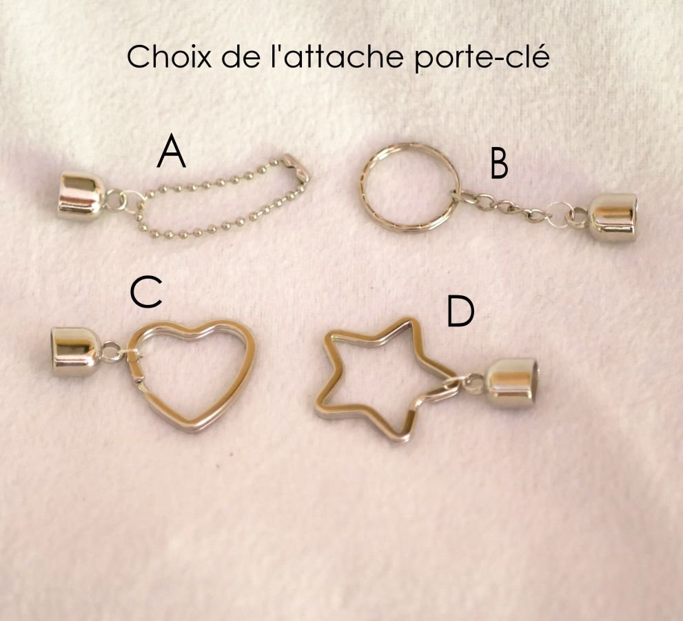 Porte-clés ou bijou de sac en cuir, cabochon Noir et Blanc et perles