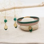 Parure boucles d'oreilles et bracelet cuir aux sequins vert sapin